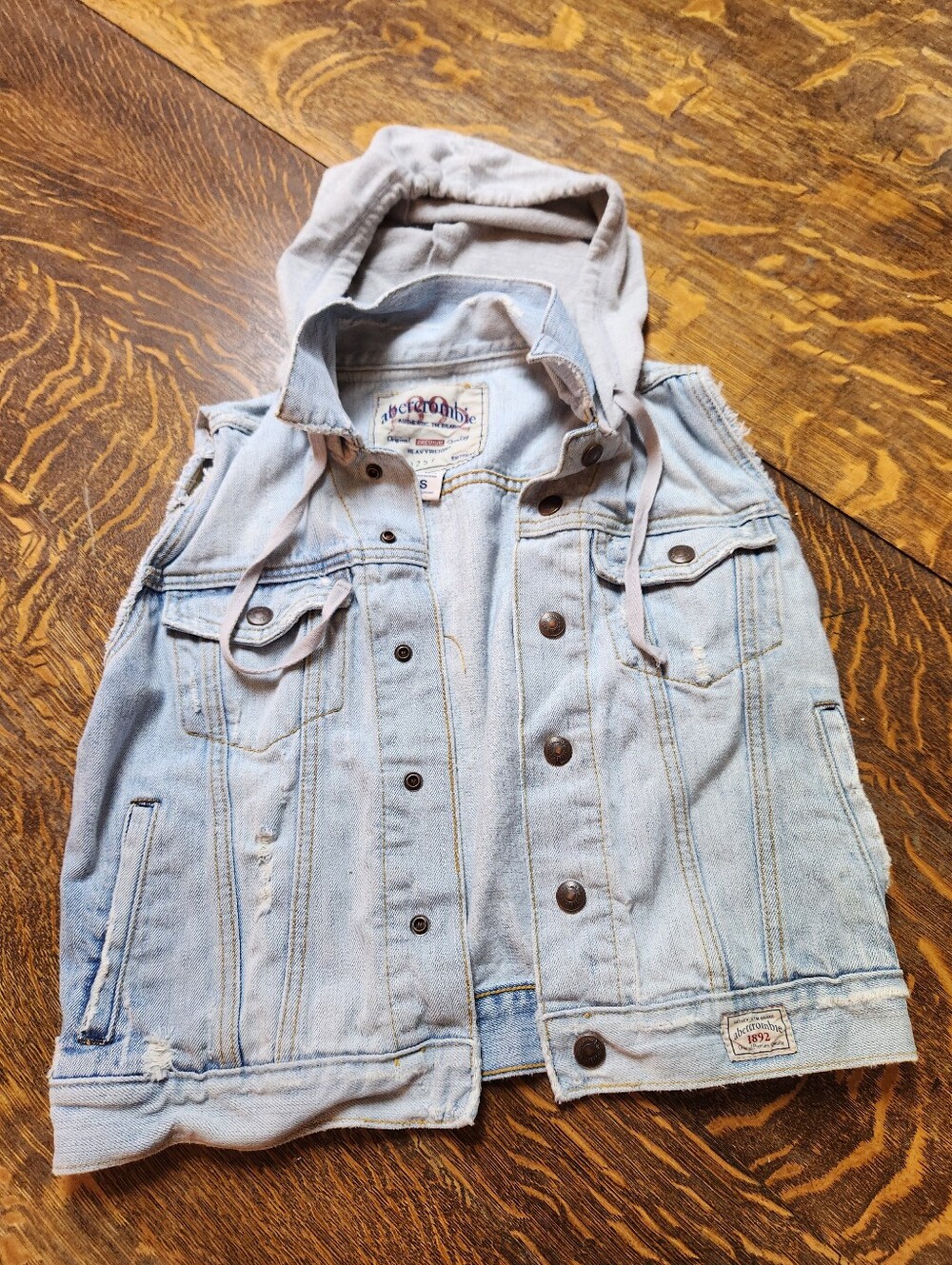 Abercrombie and Fitch Vintage Y2k Light Wash Denim Hooded Jean Vest Read Descrip